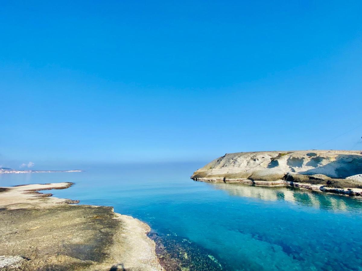 Apartment Gorgeous Boathouse-milos-by Ageri-milos Location Fisherman Village Of Agios Konstantinos Pachaina